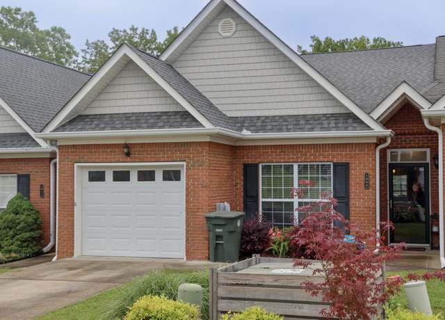 Property at 1008 Grey Oaks Ln, Chattanooga, TN 37421, 2 beds, 2 baths