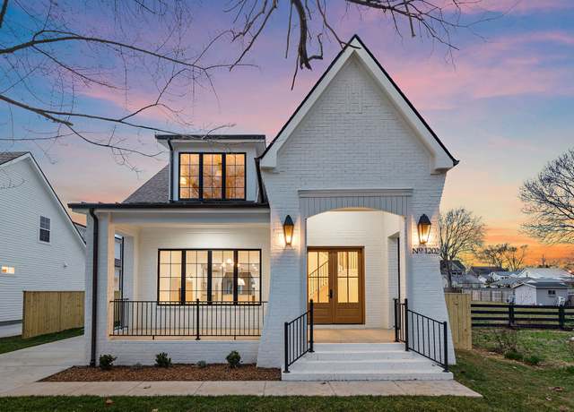 Property at 1202 Brookwood Ave, Franklin, TN 37064, 4 beds, 4.5 baths