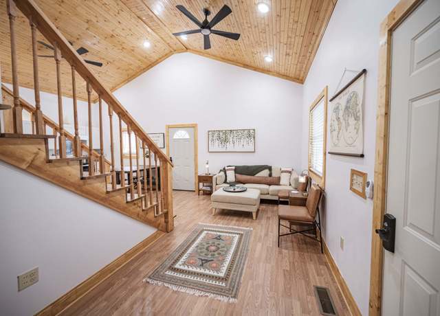 Property at 2281 Jefferson Rd, Smithville, TN 37166, 2 beds, 2 baths