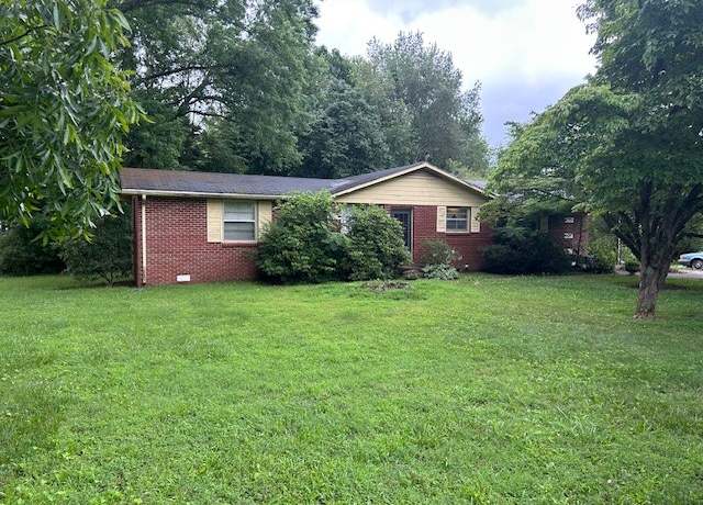 Property at 2825 Lylewood Rd, Woodlawn, TN 37191, 4 beds, 2.5 baths