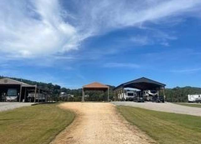 Property at 510 Riverfront Dr, Clifton, TN 38425