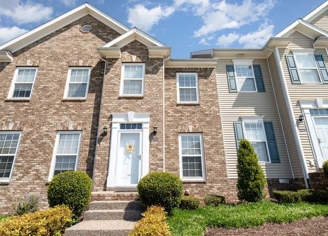 Property at 1045 Mckenna Dr, Thompsons Station, TN 37179, 2 beds, 1.5 baths