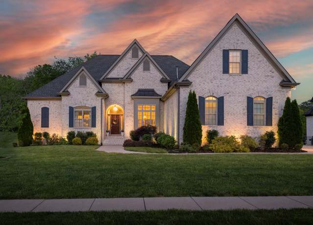 Property at 9126 Holstein Dr, Nolensville, TN 37135, 4 beds, 3.5 baths