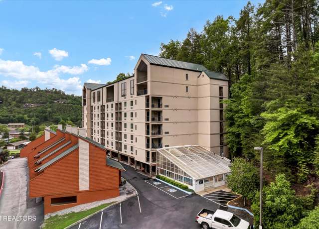 Property at 413 Baskins Creek Rd #205, Gatlinburg, TN 37738, 2 beds, 2 baths