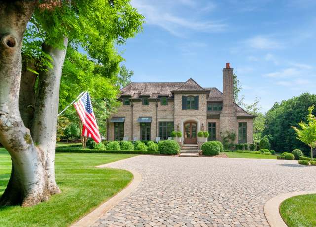 Property at 4301 Forsythe Pl, Nashville, TN 37205, 4 beds, 6 baths
