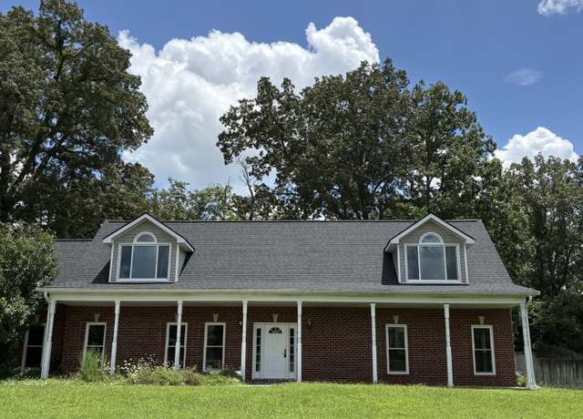 Property at 7216 Glenwood Dr, Fairview, TN 37062, 3 beds, 2.5 baths