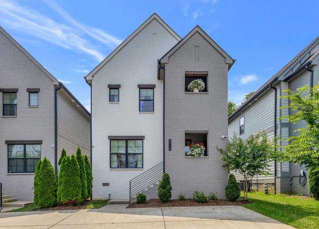 Property at 205B Oceola Ave, Nashville, TN 37209, 3 beds, 3 baths