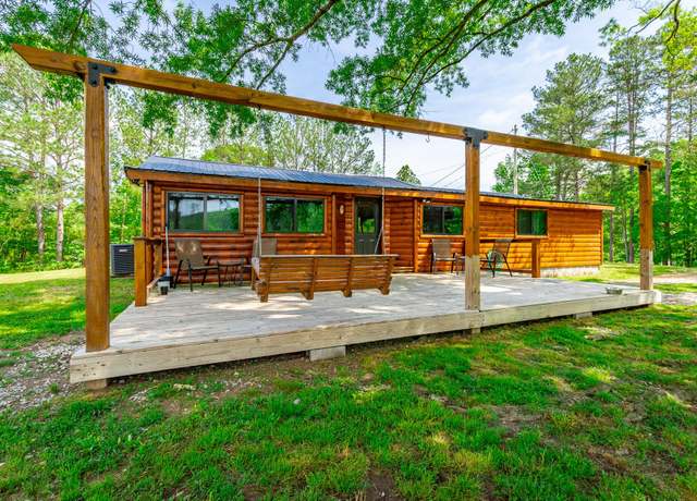 Property at 1814 E Highway 136, La Fayette, GA 30728, 3 beds, 1 bath