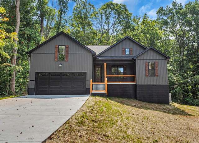 Property at 543 Southside, Mcminnville, TN 37110, 3 beds, 2 baths