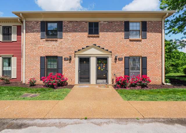 Property at 730 Fox Ridge Dr, Brentwood, TN 37027, 2 beds, 1.5 baths