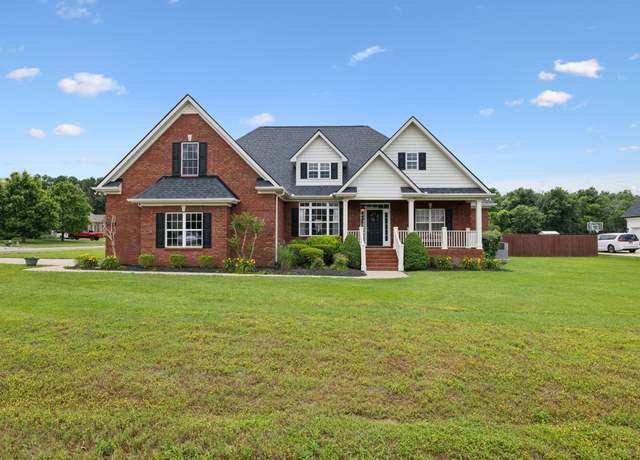 Property at 4322 Thoroughbred Ln, Murfreesboro, TN 37127, 4 beds, 2 baths