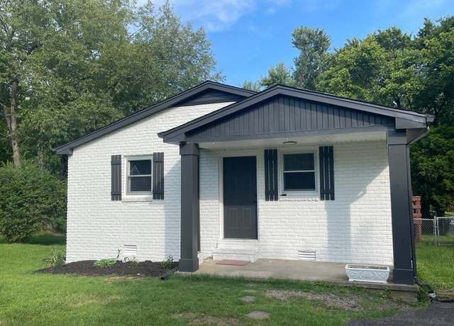 Property at 1018 5th Ave W, Springfield, TN 37172, 3 beds, 2 baths