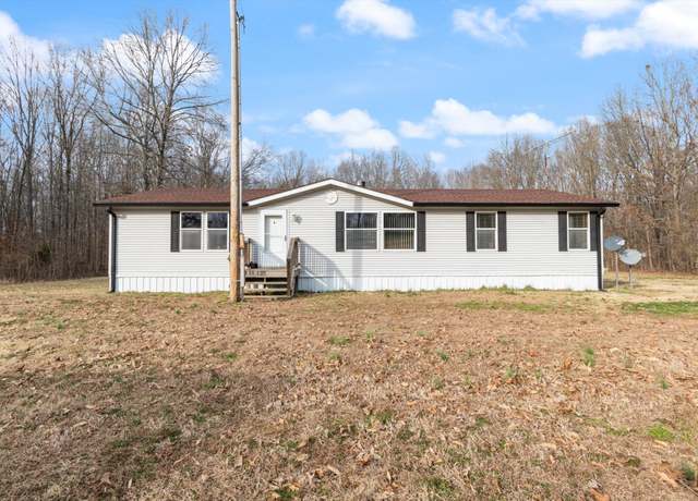 Property at 285 Running Meadows Rd, Portland, TN 37148, 3 beds, 2 baths