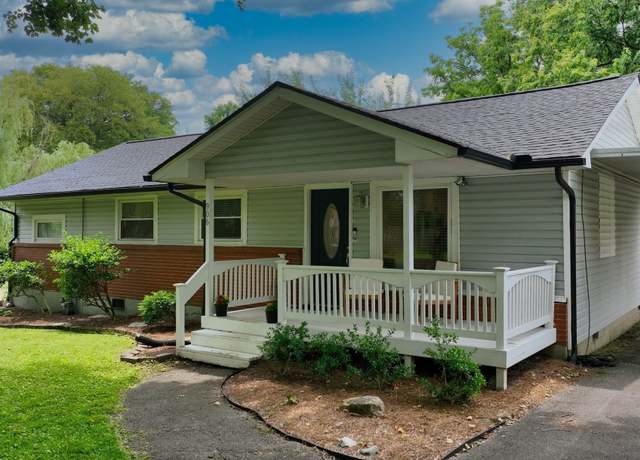 Property at 906 Virginia Ave, Nashville, TN 37216, 3 beds, 2 baths