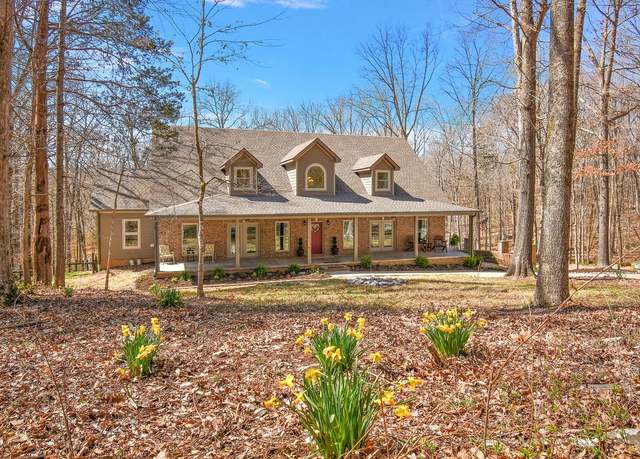 Property at 1748 Riverhaven Dr, Adams, TN 37010, 4 beds, 5 baths