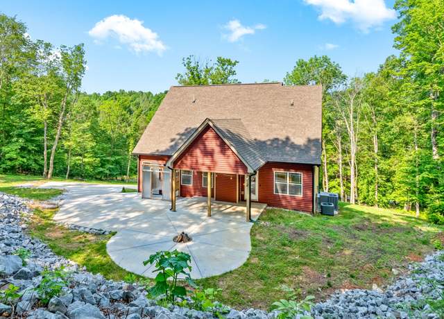 Property at 6466 Highway 48 N, Cumberland Furnace, TN 37051, 3 beds, 2.5 baths