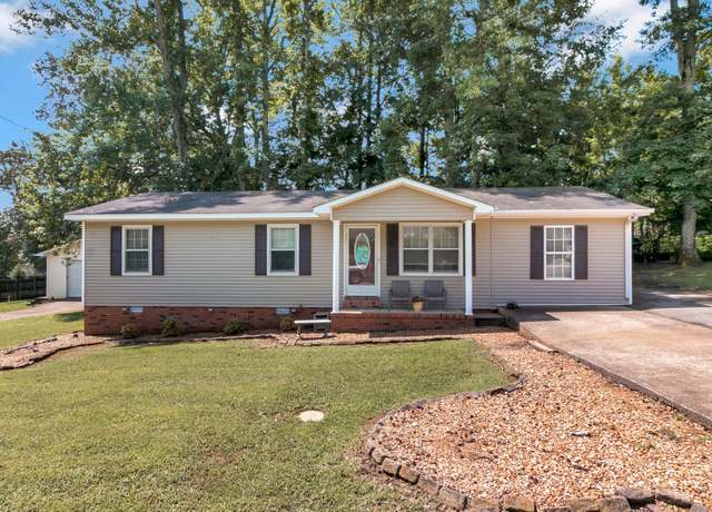 Property at 2121 Honey Locust Cv, Paris, TN 38242, 3 beds, 1 bath
