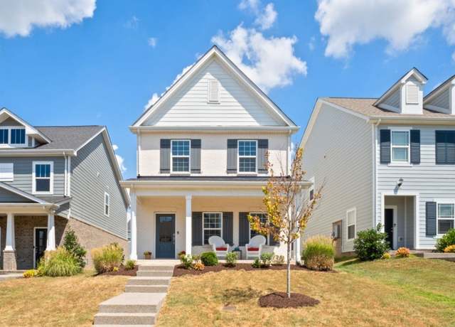 Property at 111 Santa Rosa Dr, Gallatin, TN 37066, 3 beds, 2.5 baths