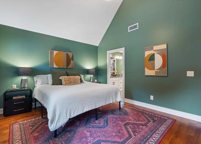 Property at 2622 Pennington Ave Unit C, Nashville, TN 37216, 4 beds, 3.5 baths