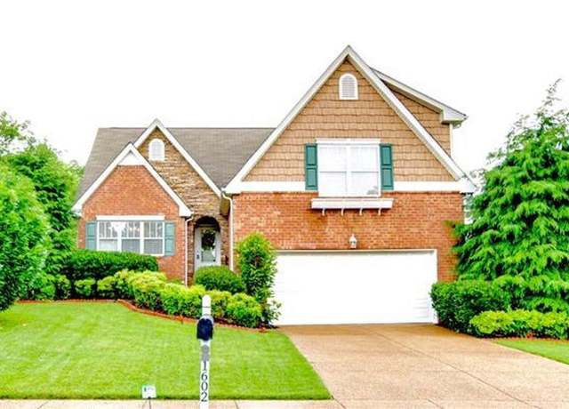 Property at 1602 Zurich Dr, Spring Hill, TN 37174, 3 beds, 2.5 baths