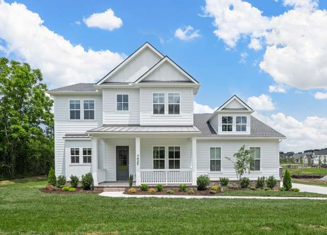 Property at 7425 Old Nashville Rd, Fairview, TN 37062, 4 beds, 3.5 baths