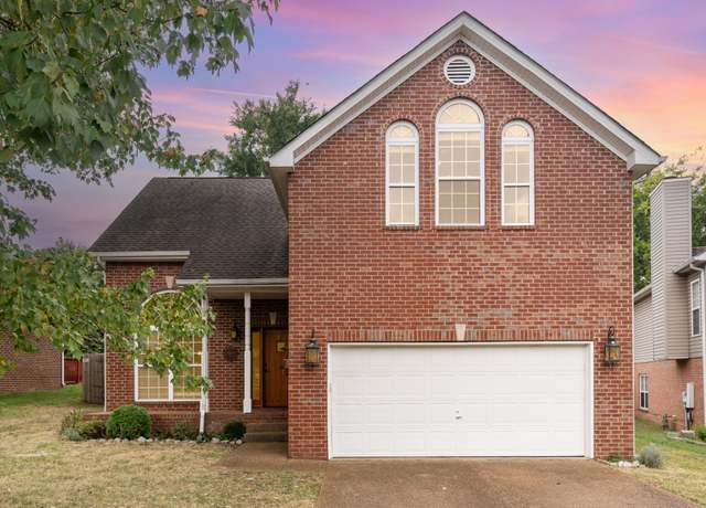Property at 321 Moonwater Ct, Hermitage, TN 37076, 3 beds, 2.5 baths