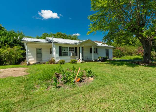 Property at 740 Pleasant Hill Rd, Sparta, TN 38583, 3 beds, 1 bath