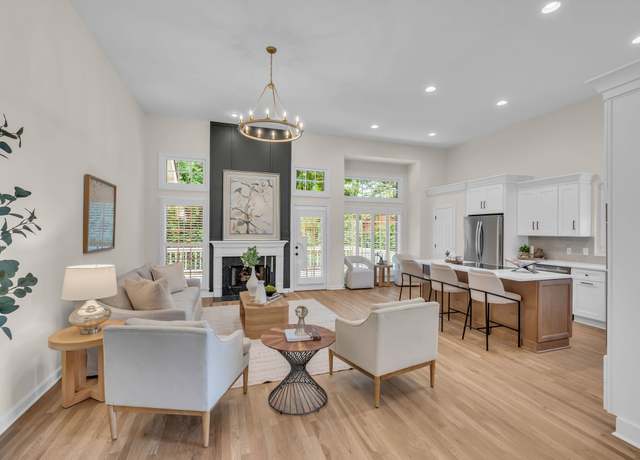 Property at 18 Lymington Ct, Brentwood, TN 37027, 3 beds, 2 baths