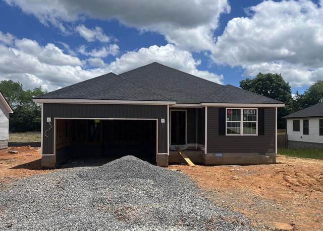 Property at 1515 Fredrick Dr, Clarksville, TN 37042, 3 beds, 2 baths