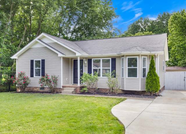 Property at 546 Jacquie Dr, Clarksville, TN 37042, 3 beds, 2 baths