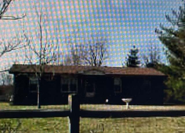 Property at 191 Shawna Ln, Hillsboro, TN 37342, 3 beds, 1 bath