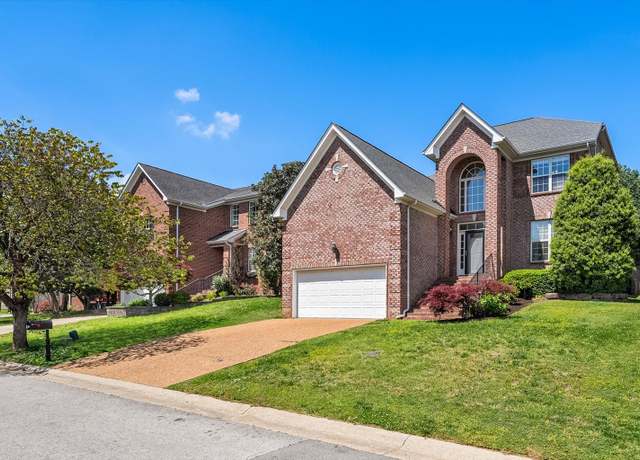 Property at 613 Palisades Ct, Brentwood, TN 37027, 4 beds, 2.5 baths