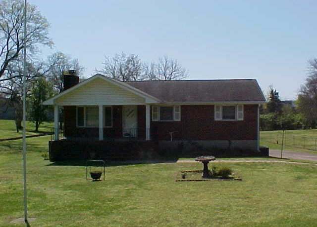 Property at 332 Oakview Dr, Nashville, TN 37207, 3 beds, 1.5 baths
