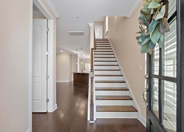 Property at 518 Cobert Ln, Franklin, TN 37064, 3 beds, 2.5 baths