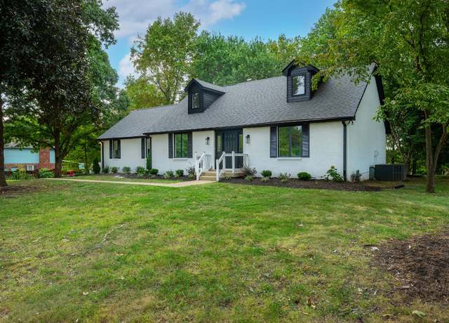 Property at 5617 Scenic Ridge Dr, Old Hickory, TN 37138, 4 beds, 3.5 baths