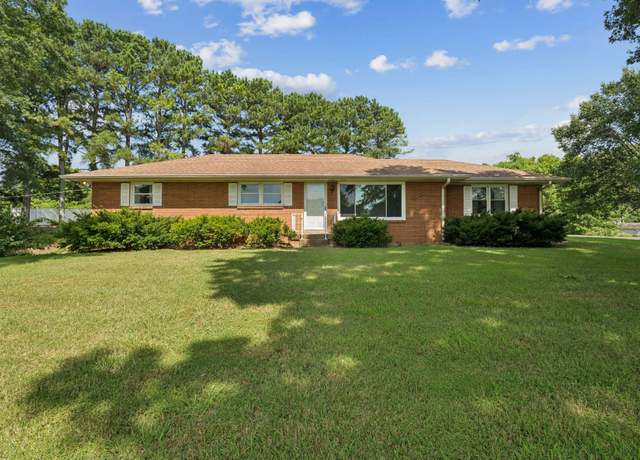 Property at 4272 Highway 49 W, Springfield, TN 37172, 3 beds, 2 baths