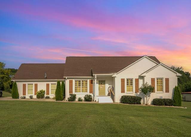 Property at 195 Spring Creek Ln, Lebanon, TN 37090, 3 beds, 2 baths