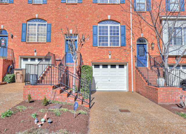 Property at 109 Carriage Ct, Brentwood, TN 37027, 3 beds, 3 baths