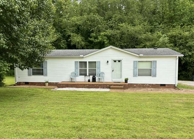 Property at 111 Goosetree Ct, Portland, TN 37148, 3 beds, 2 baths