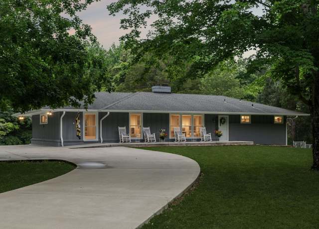 Property at 1776 Seven Mile Ferry Rd, Clarksville, TN 37040, 3 beds, 3 baths