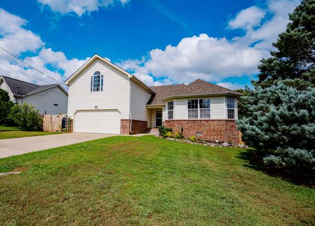 Property at 412 Shadylake Dr, La Vergne, TN 37086, 2 beds, 2 baths