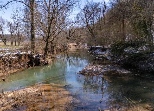 Property at 4000 Weakley Creek Rd, Lawrenceburg, TN 38464