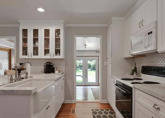 Property at 361 Tusculum Rd, Nashville, TN 37211, 3 beds, 2 baths