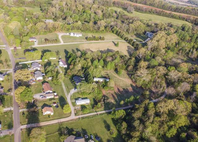Property at 1806 Monroe St, Sweetwater, TN 37874