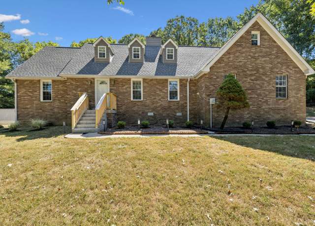 Property at 154 E Shady Trl, Old Hickory, TN 37138, 3 beds, 2.5 baths