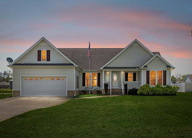Property at 407 Brookside Dr, Mount Pleasant, TN 38474, 3 beds, 2 baths