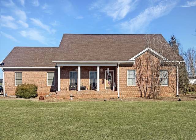 Property at 325 Davis Mill Rd, Elkton, KY 42220, 3 beds, 2.5 baths