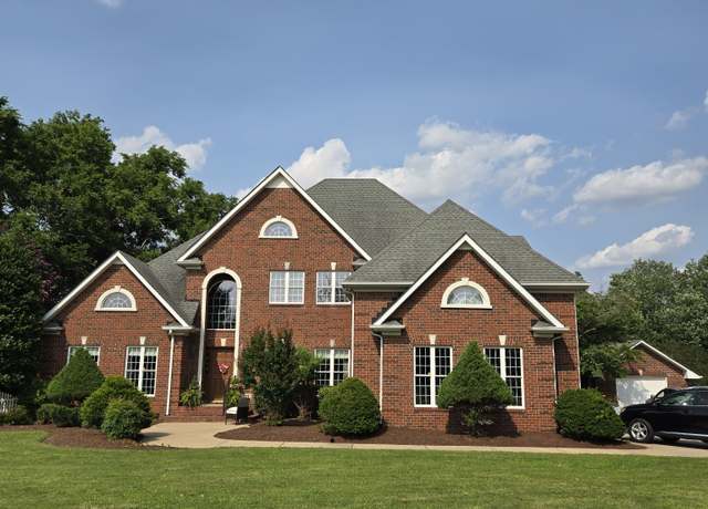 Property at 211 Mercedes Dr, Smyrna, TN 37167, 4 beds, 4 baths
