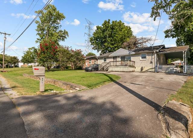 Property at 478 Sunliner Dr, Nashville, TN 37209, 3 beds, 1 bath