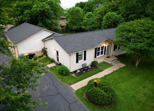 Property at 203 Hesta St, Spring Hill, TN 37174, 3 beds, 1 bath